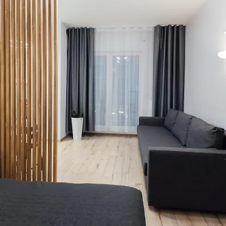 2-237 In Warsaw, Rc Bliska Wola Tower, 29 Marcina Kasprzaka, Petrovdom *