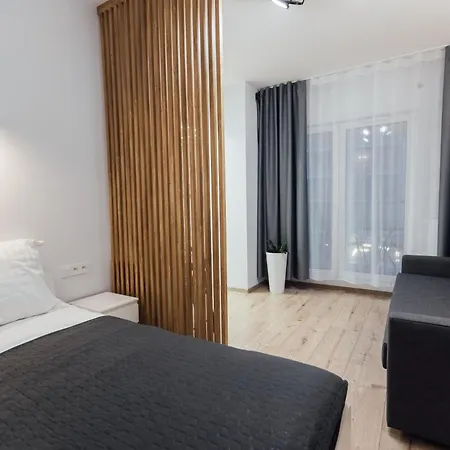 2-237 In Warsaw, Rc Bliska Wola Tower, 29 Marcina Kasprzaka, Petrovdom *